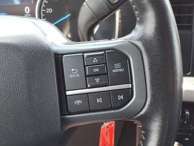 Used 2022  Ford XL image 22