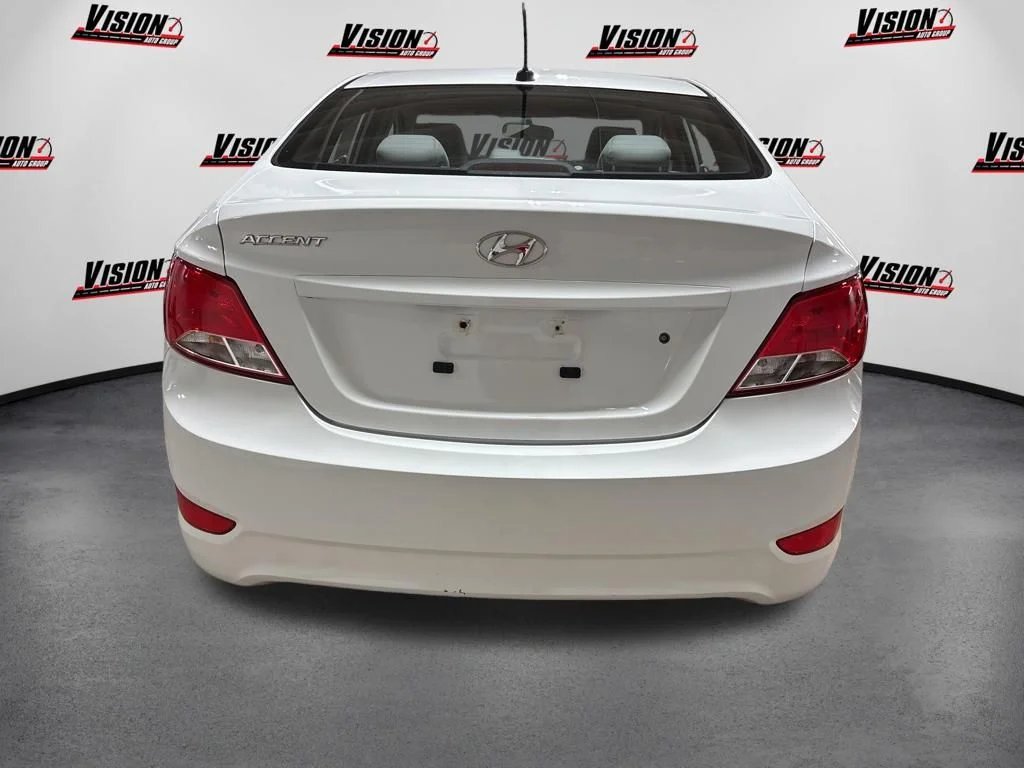 Used 2016 White Hyundai SE image 6