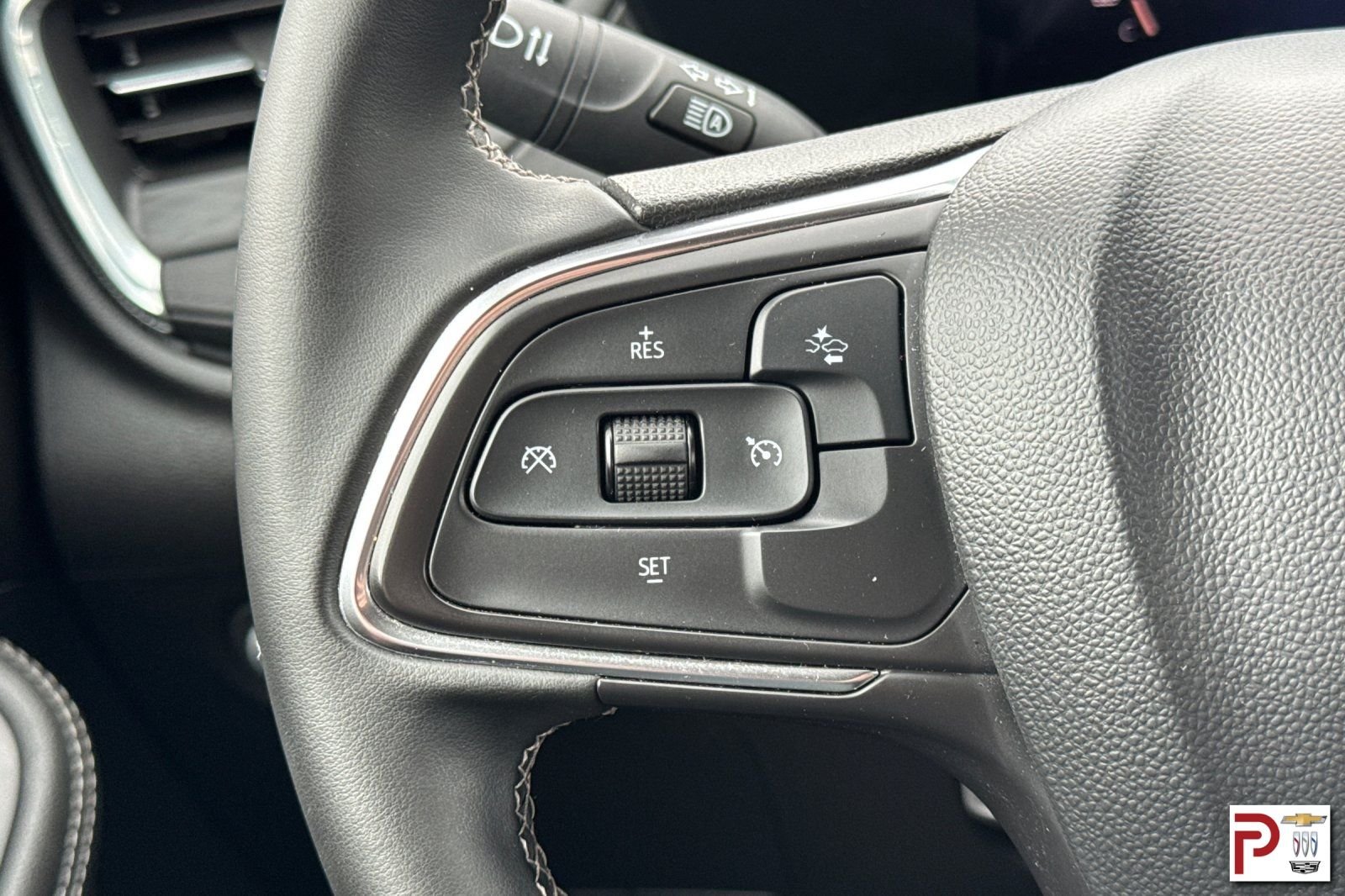 Used 2024 Gray Buick Preferred image 27