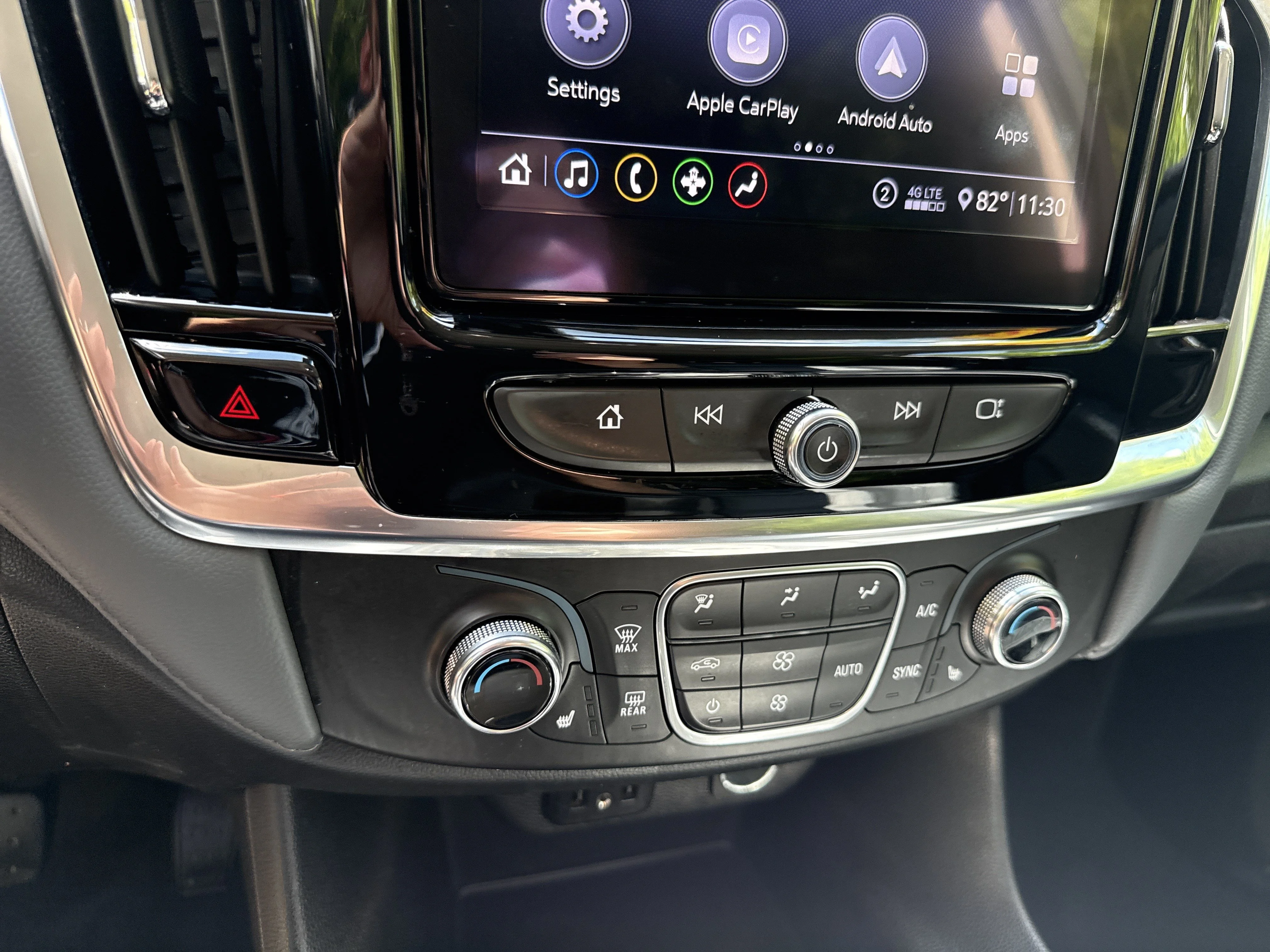 Used 2020 Satin Steel Metallic Chevrolet LT Leather image 29