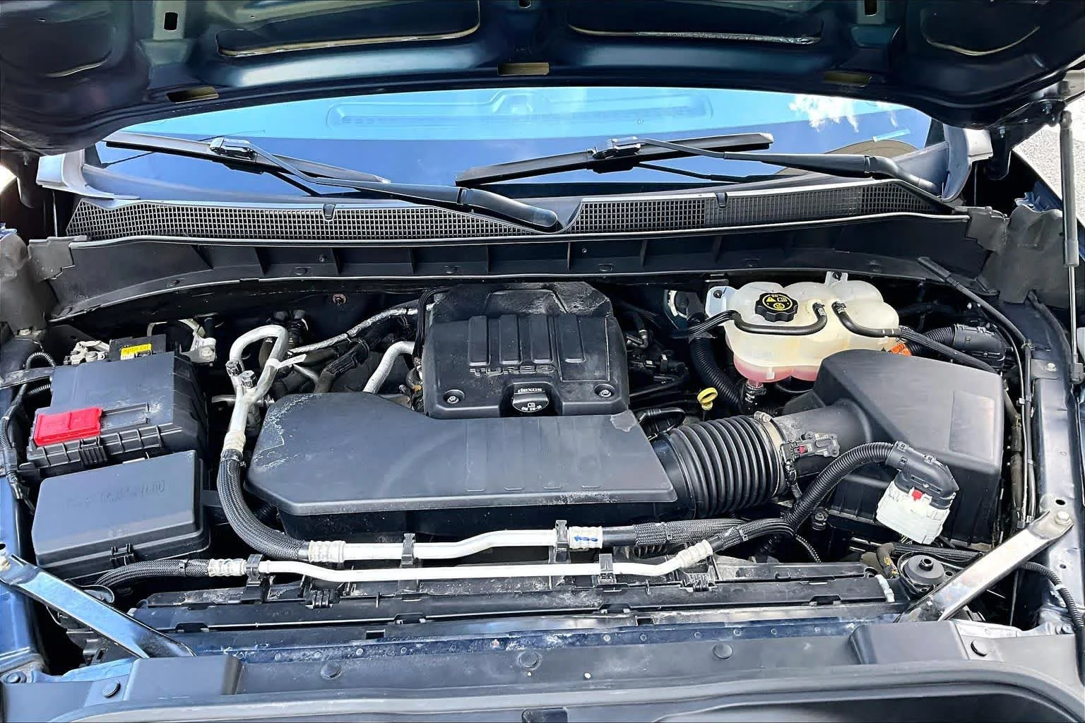 Used 2022 Northsky Blue Metallic Chevrolet Custom image 30
