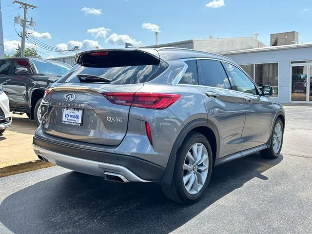 Used 2021 Gray INFINITI LUXE image 14
