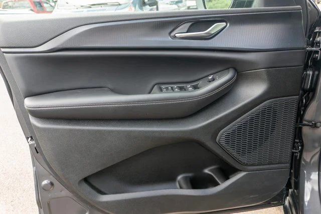 New 2026 Gray Jeep Laredo X image 13