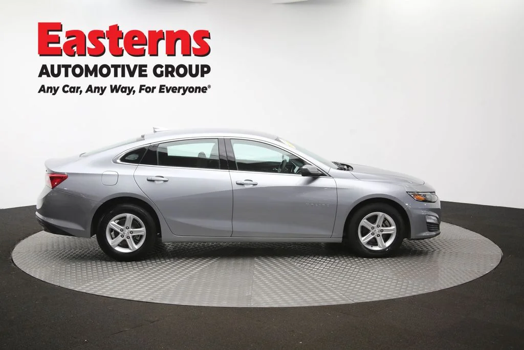 Used 2023 Gray Chevrolet LT image 44