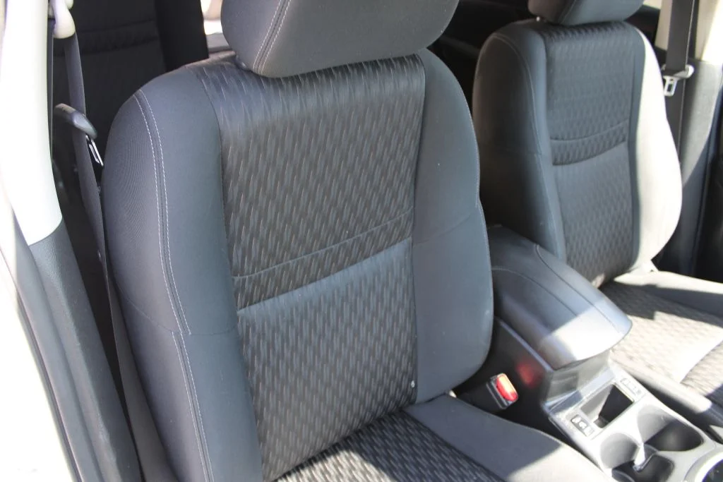 Used 2019 White Nissan SV image 14