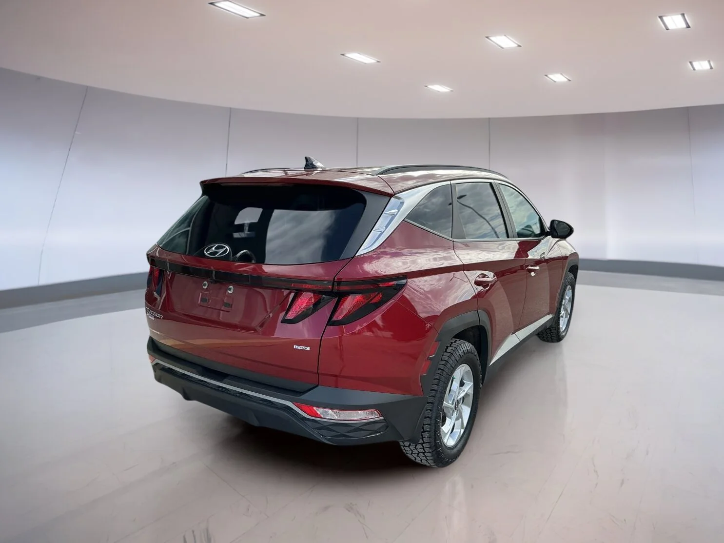 Used 2022 Red Hyundai Preferred image 6