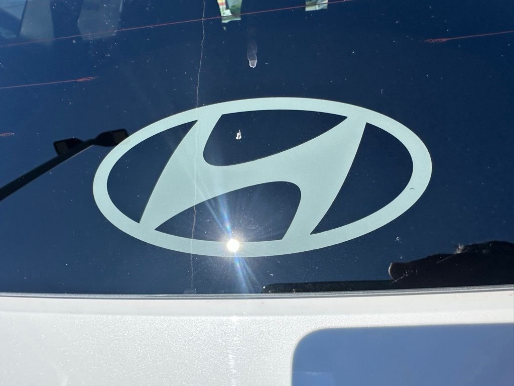 New 2026 White Hyundai SEL AWD image 30