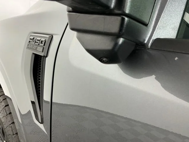 Certified Used 2024  Ford Lariat image 10