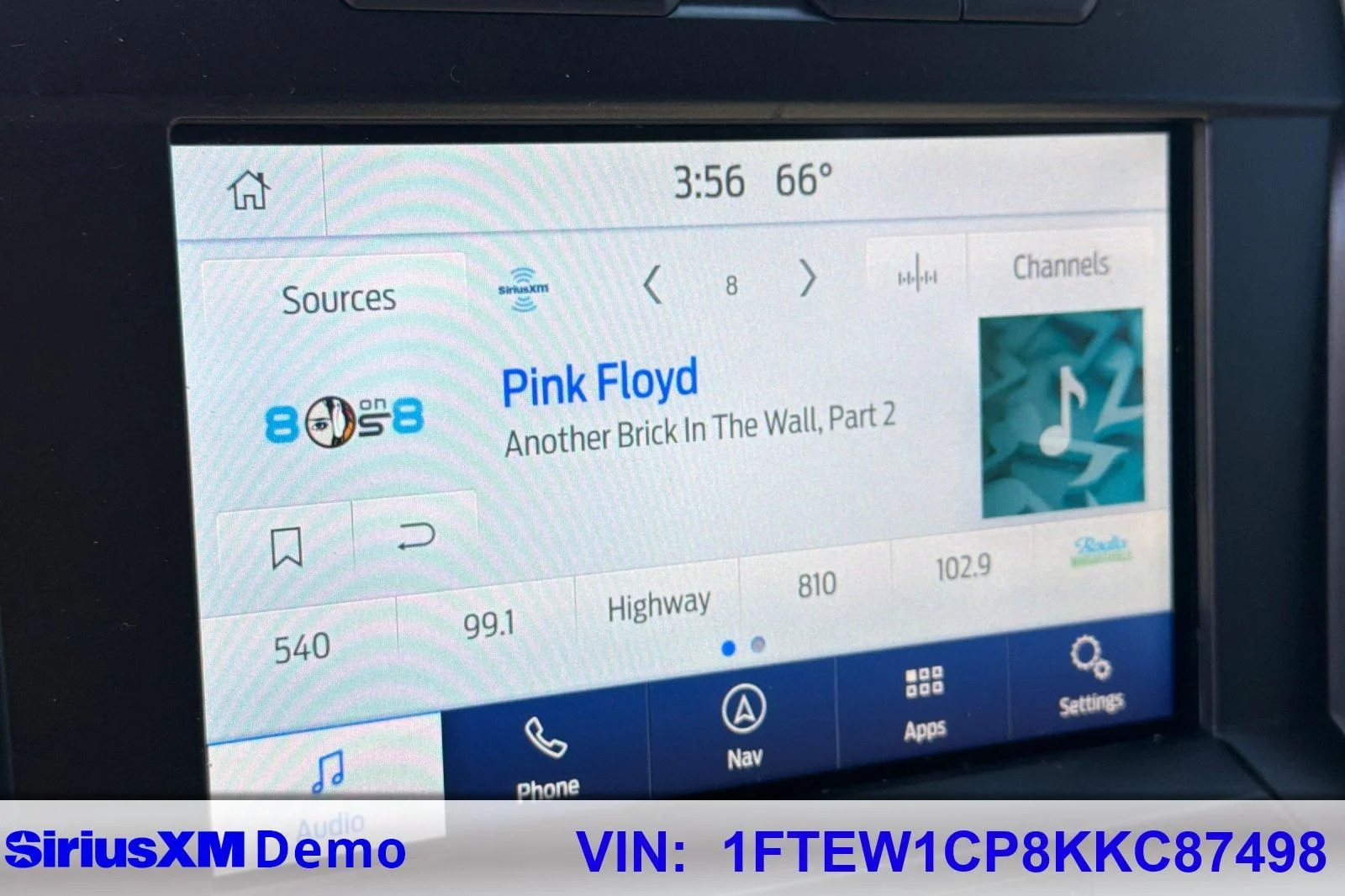Used 2019 Gray Ford XLT image 28