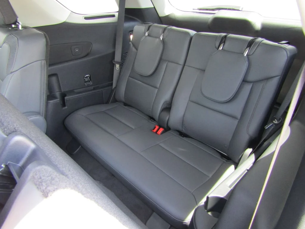 New 2026 Agate Black Metallic Ford Active image 19