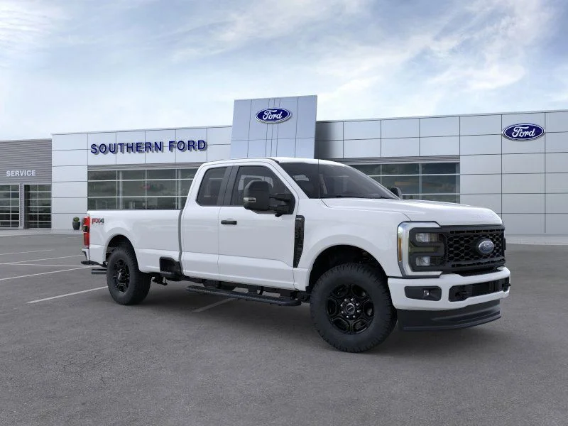 New 2025 Oxford White Ford XL image 8