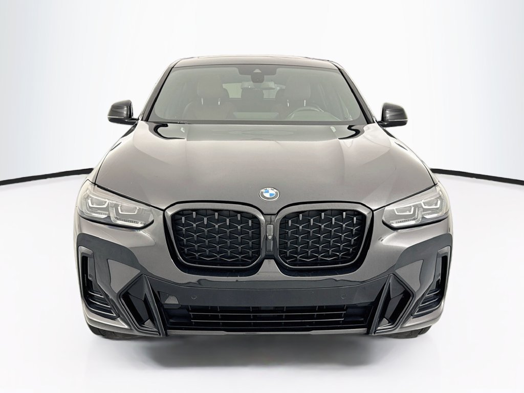 Used 2023 Black BMW xDrive30i image 2