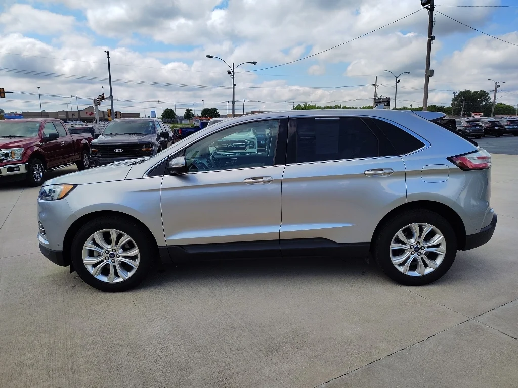 Used 2020 Iconic Silver Metallic Ford Titanium image 4