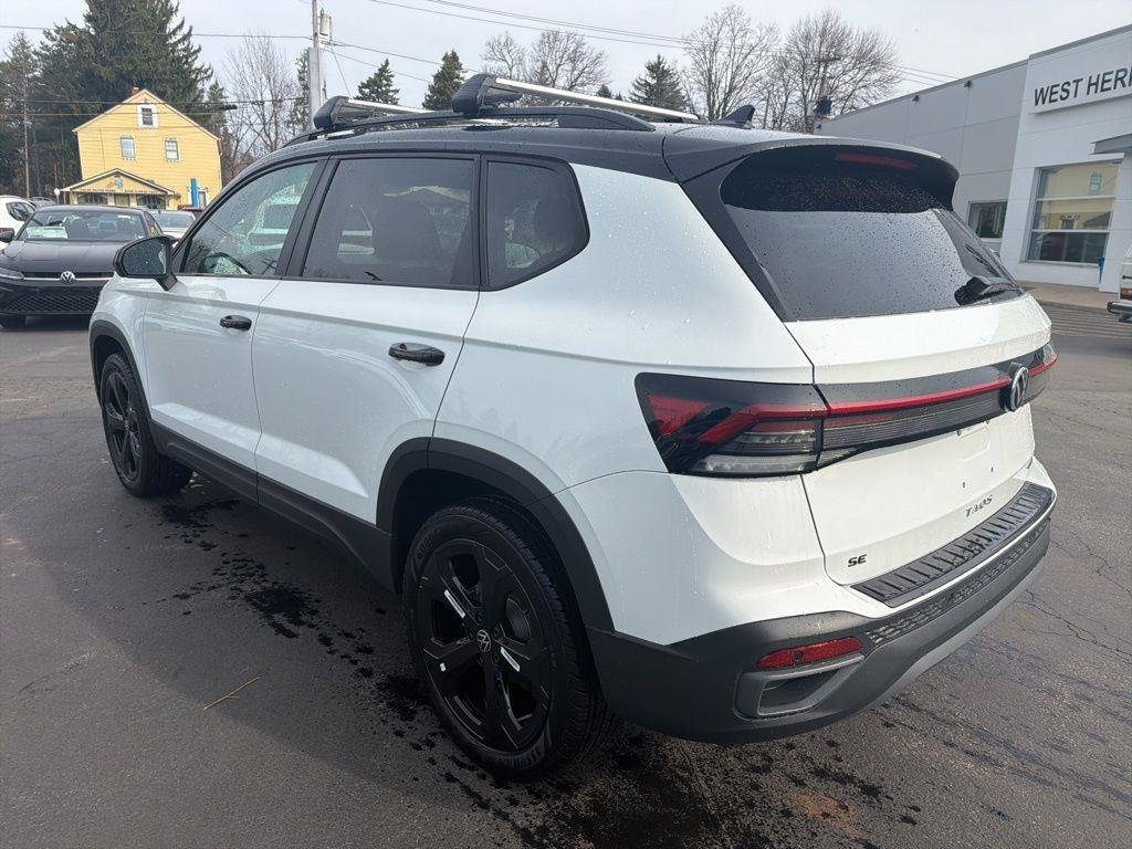 New 2026 White Volkswagen 1.5T SE Black image 2