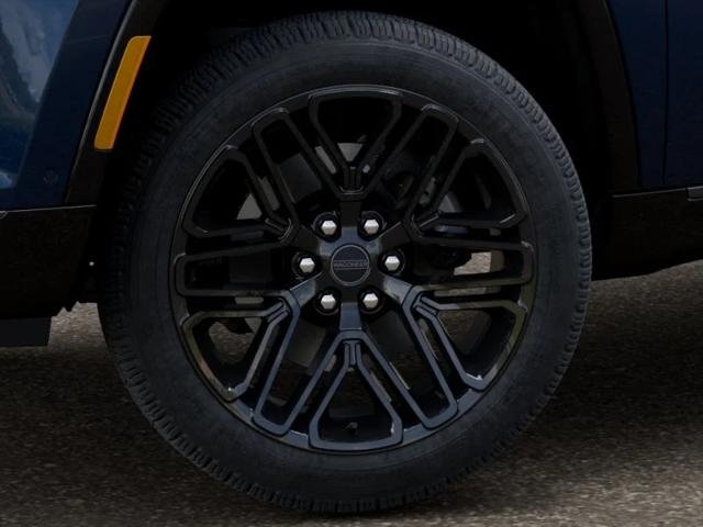 New 2026 Fathom Blue Pearl-Coat Exterior Paint (Late Availability) Jeep  image 16