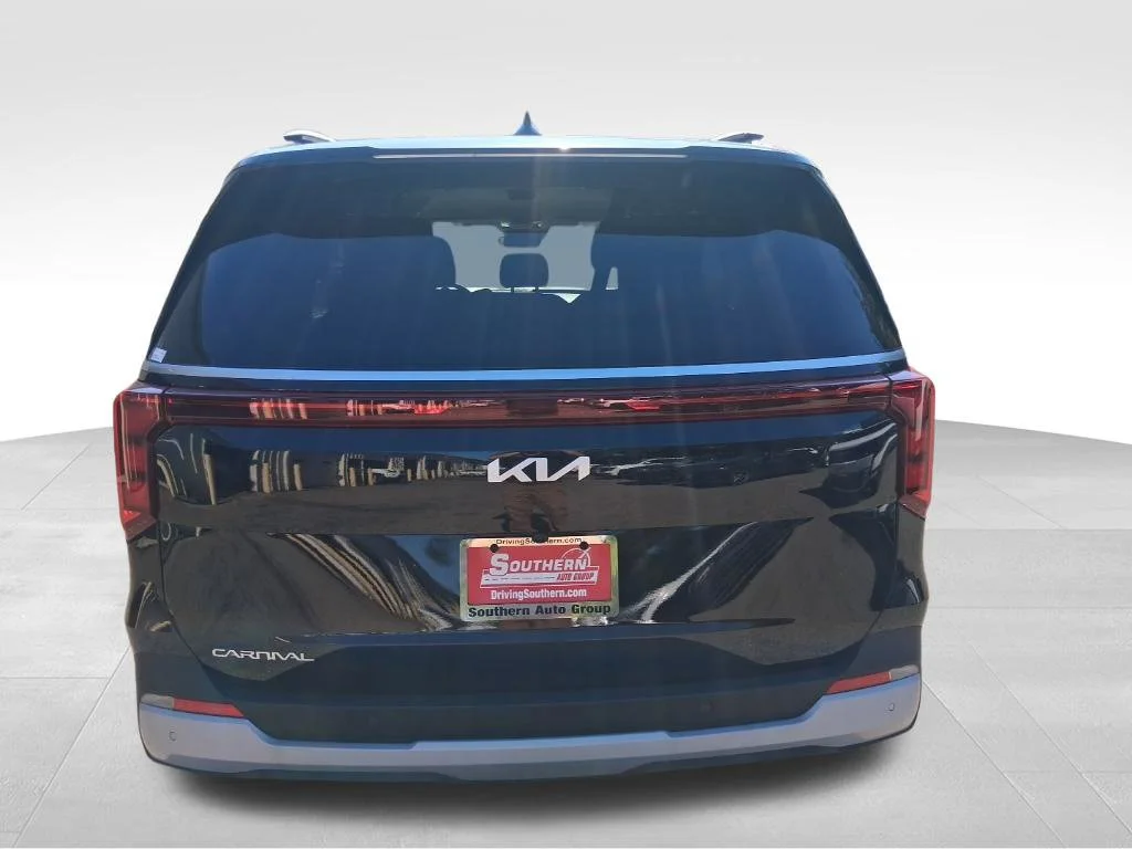 Used 2026 Black Kia EX image 7
