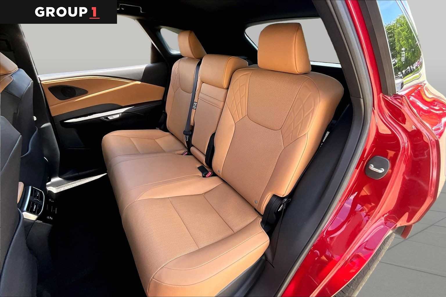 Certified Used 2026 Matador Red Mica Lexus Premium image 18