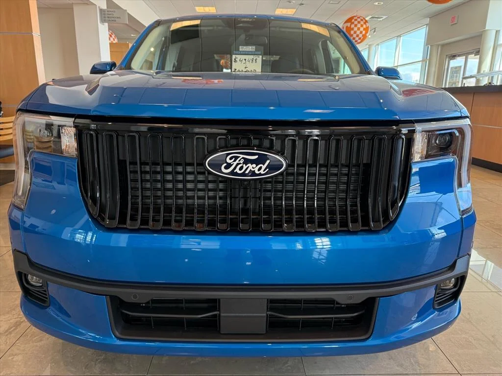 New 2026 Velocity Blue Ford Lobo™ image 3