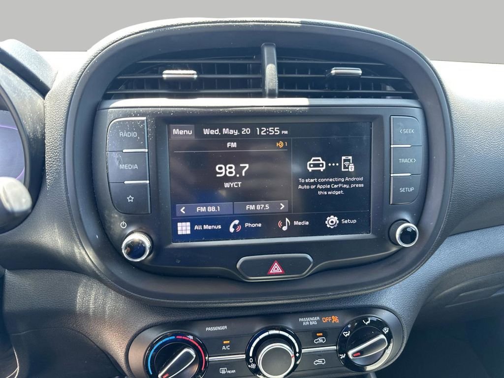 Used 2023 White Kia LX image 18
