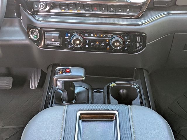 Used 2022 Blue Chevrolet ZR2 image 19