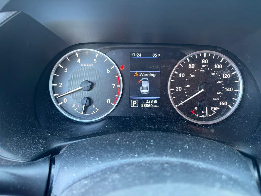 Certified Used 2023 Silver Nissan S image 5