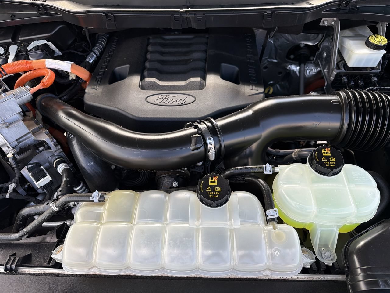 Used 2023 Black Ford LARIAT image 10