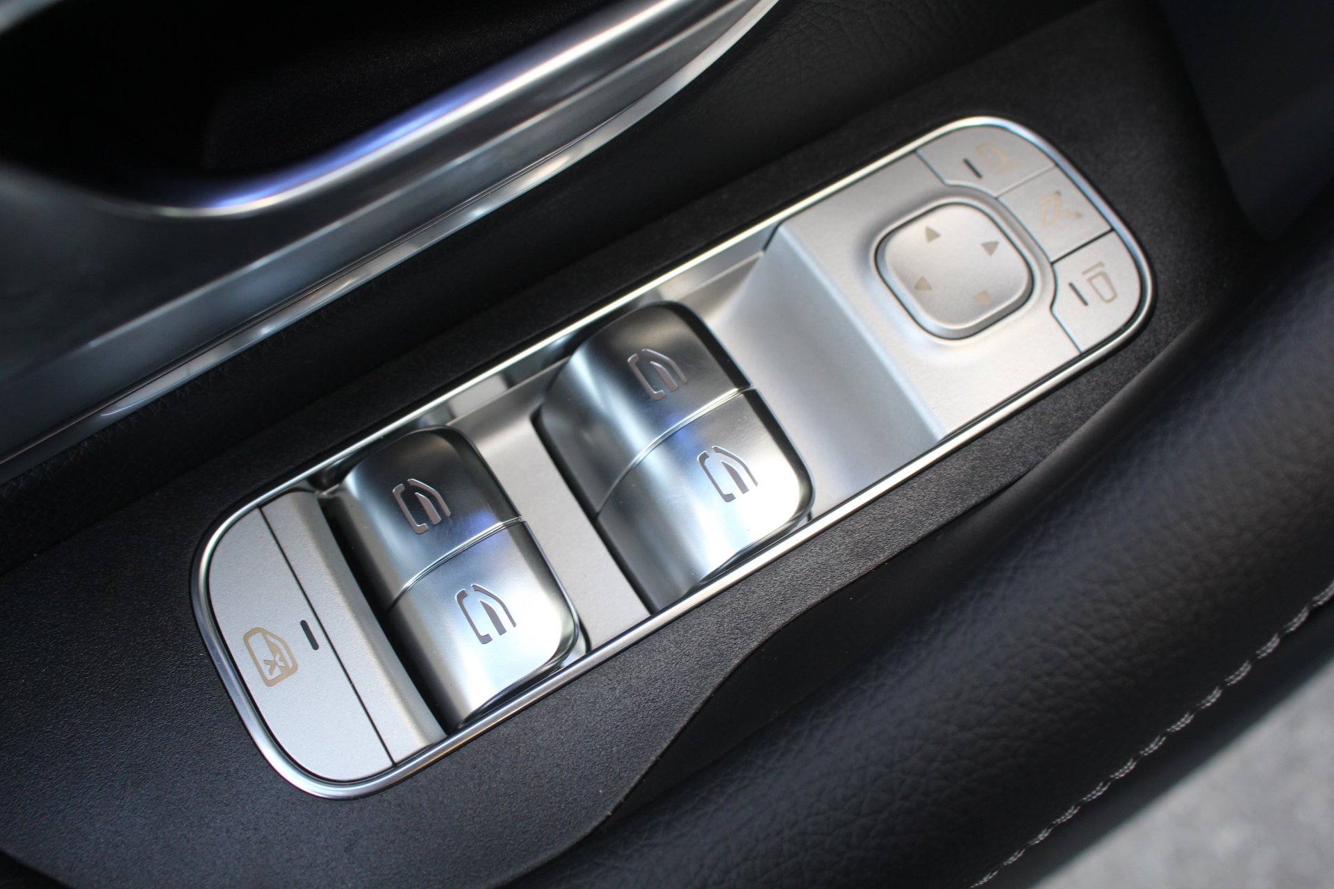 2026 Mercedes-Benz GLE GLE450 - Photo 45