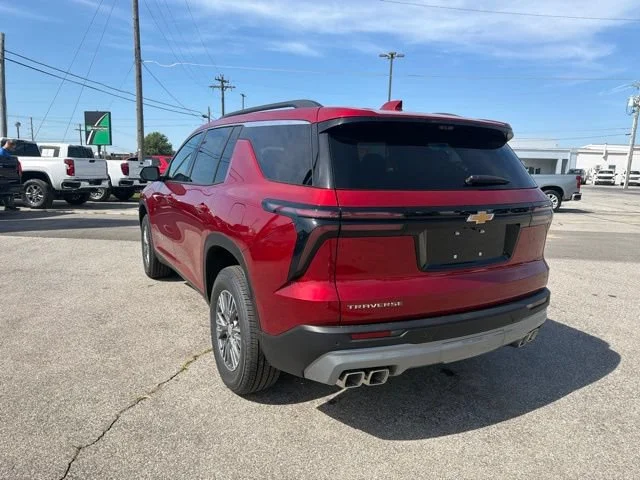 2027 Chevrolet Traverse LT - Photo 8