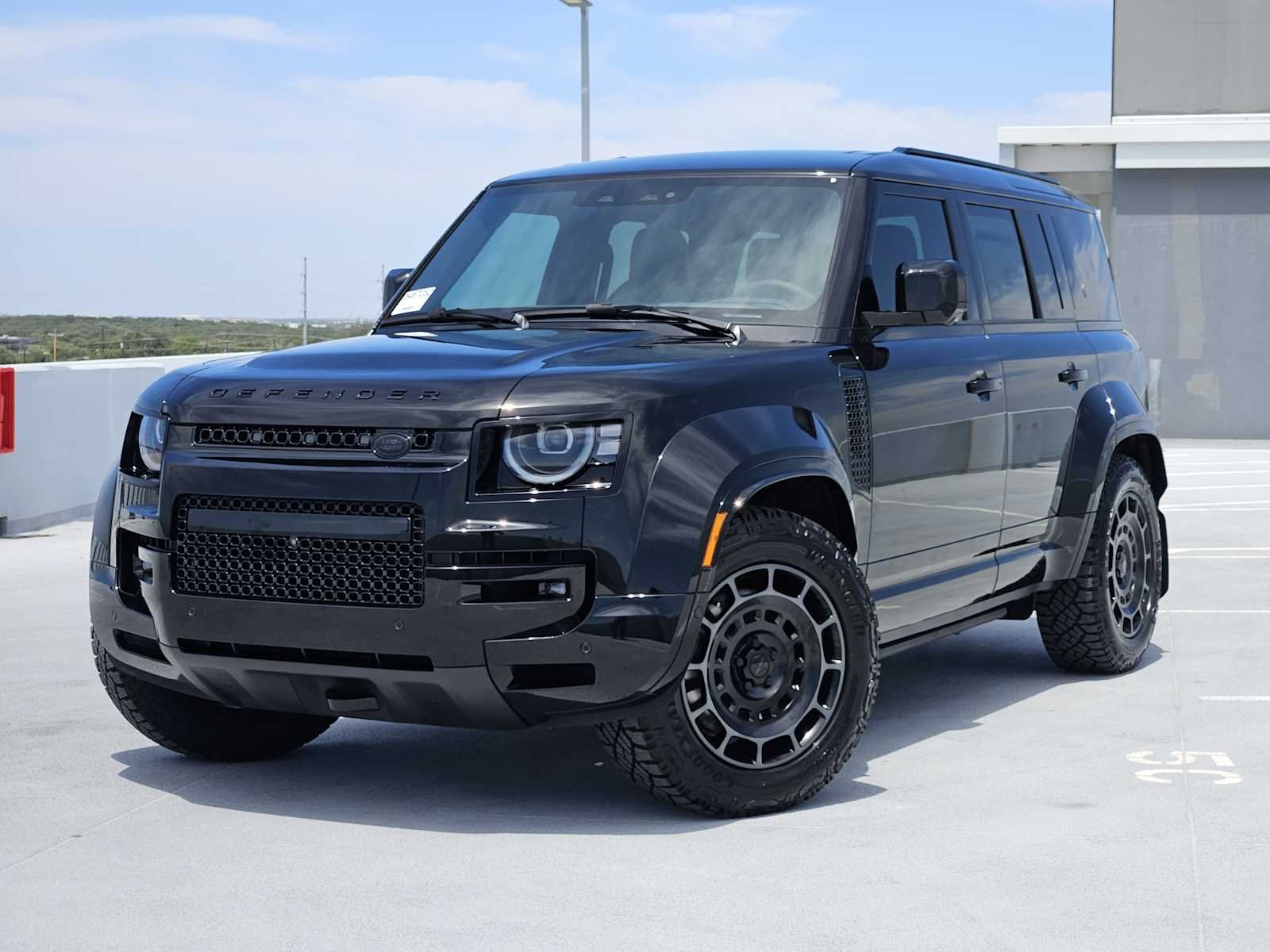 New 2026 Defender 110 OCTA Black