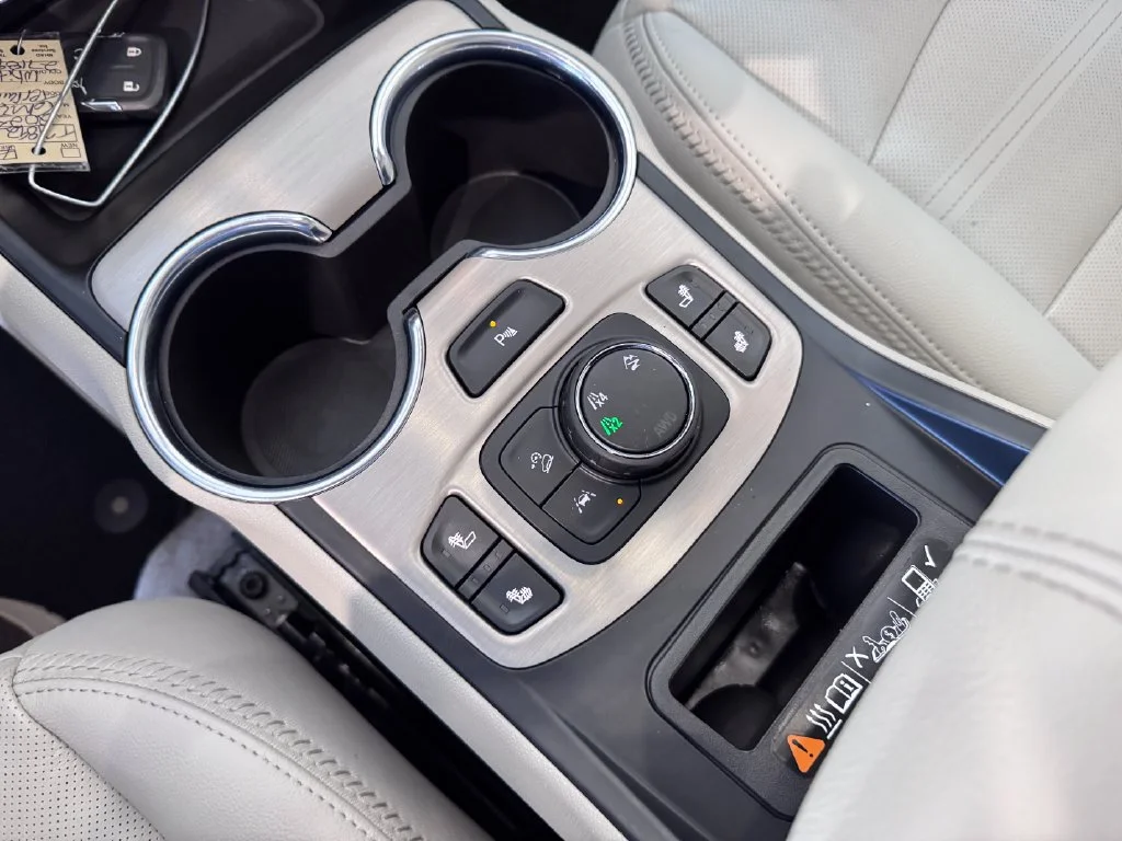 2023 GMC Terrain Denali - Photo 22