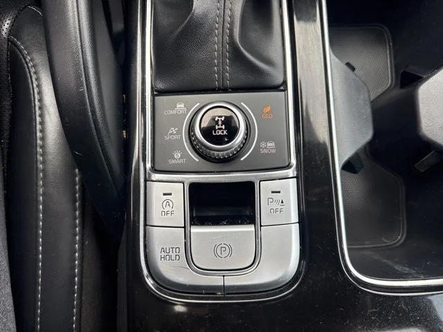 Used 2020 Gray Kia S image 15