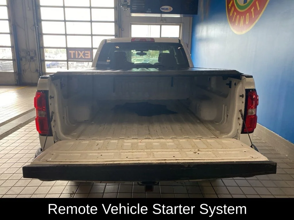 Used 2016 White GMC SLE image 20