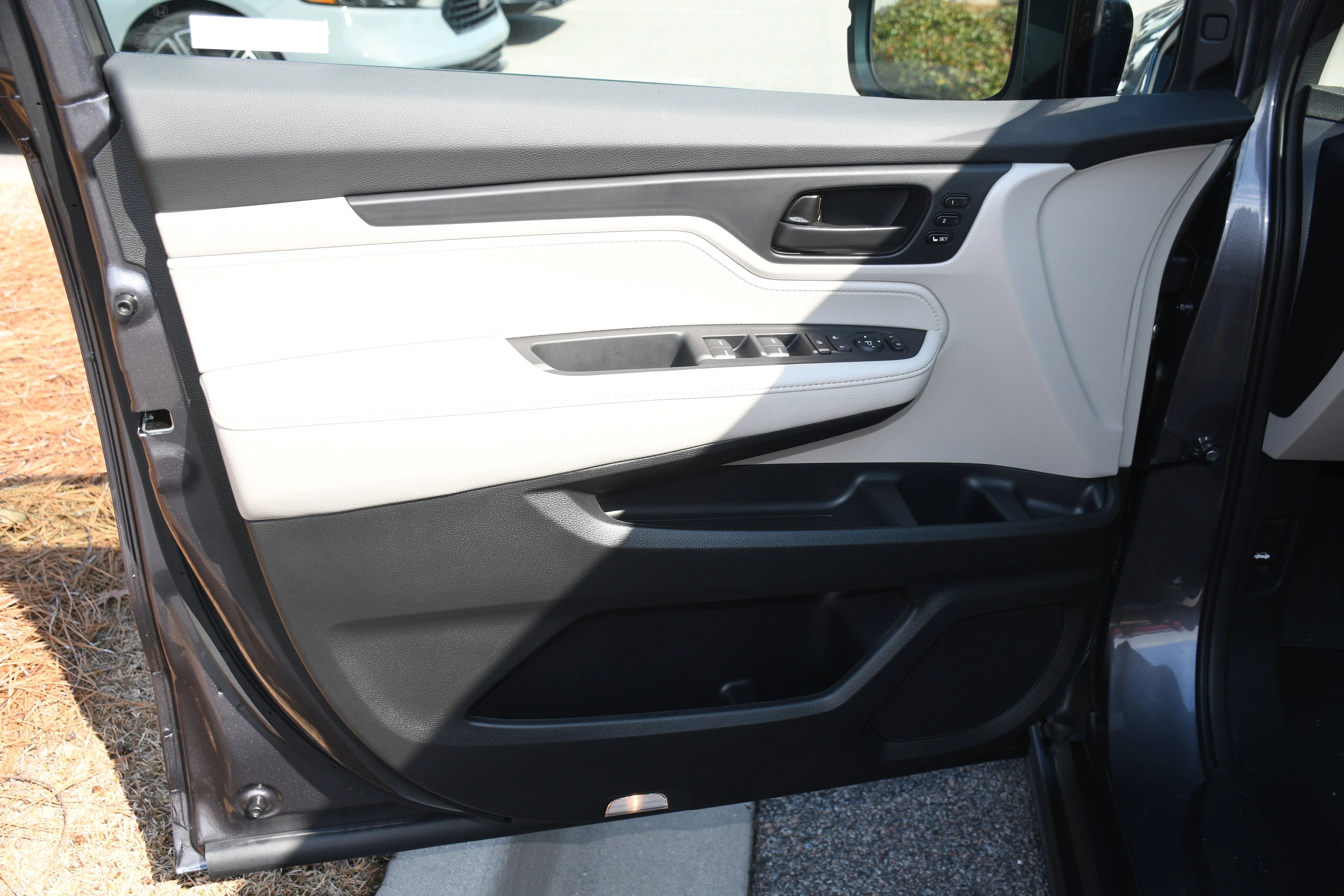 2026 Honda Odyssey EX-L - Photo 5