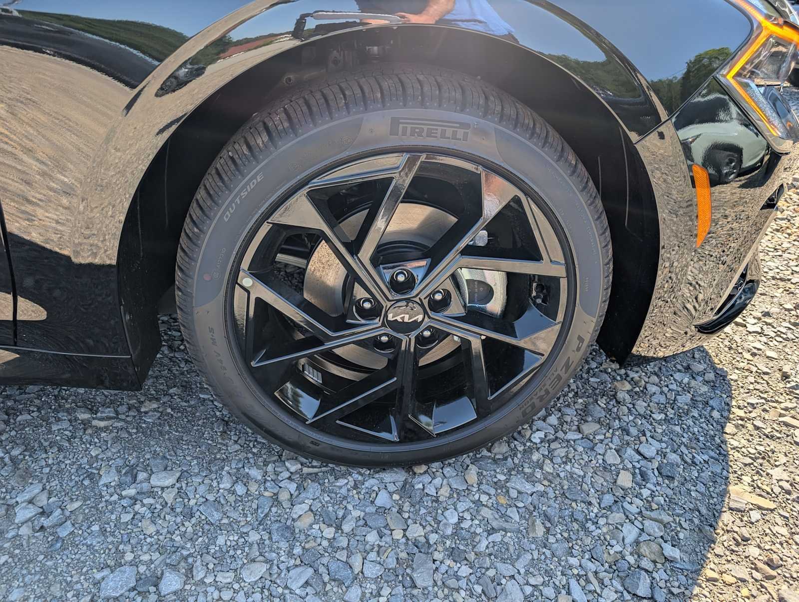 New 2026 Aurora Black Pearl Kia GT-Line image 3