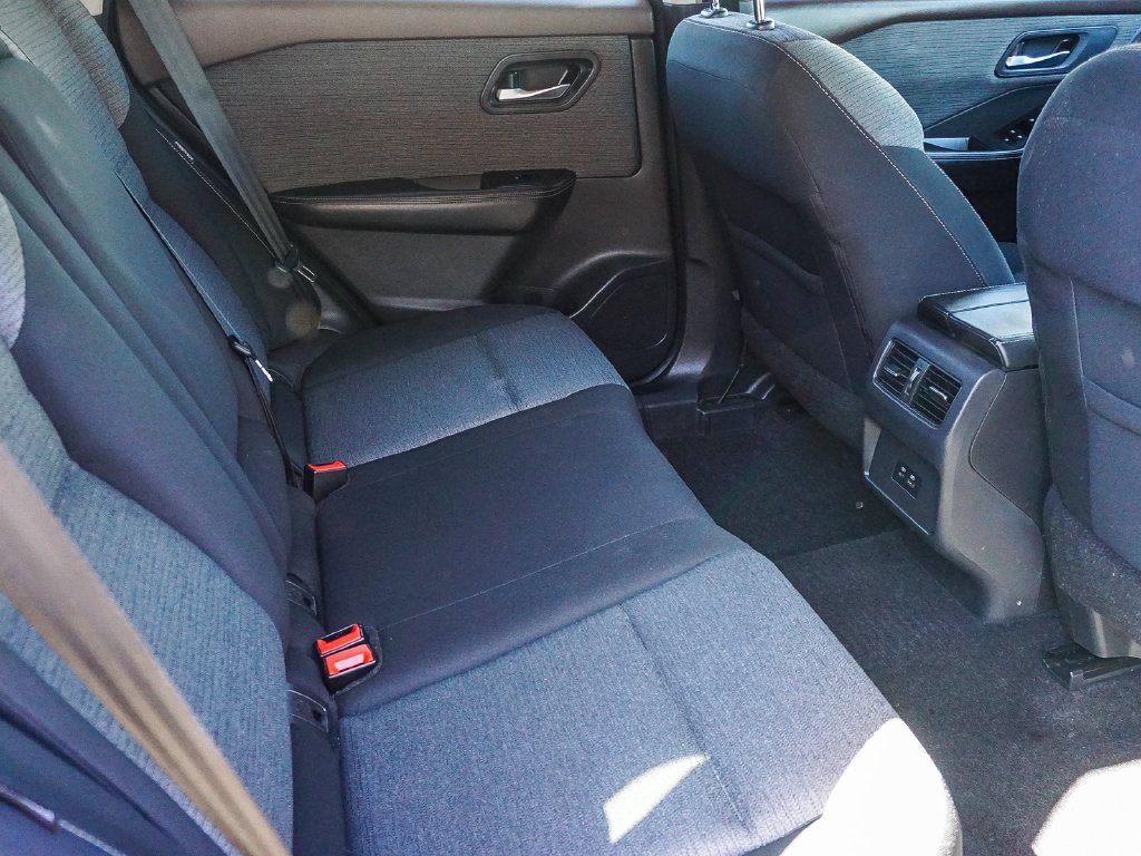 Used 2021 Red Nissan SV image 13