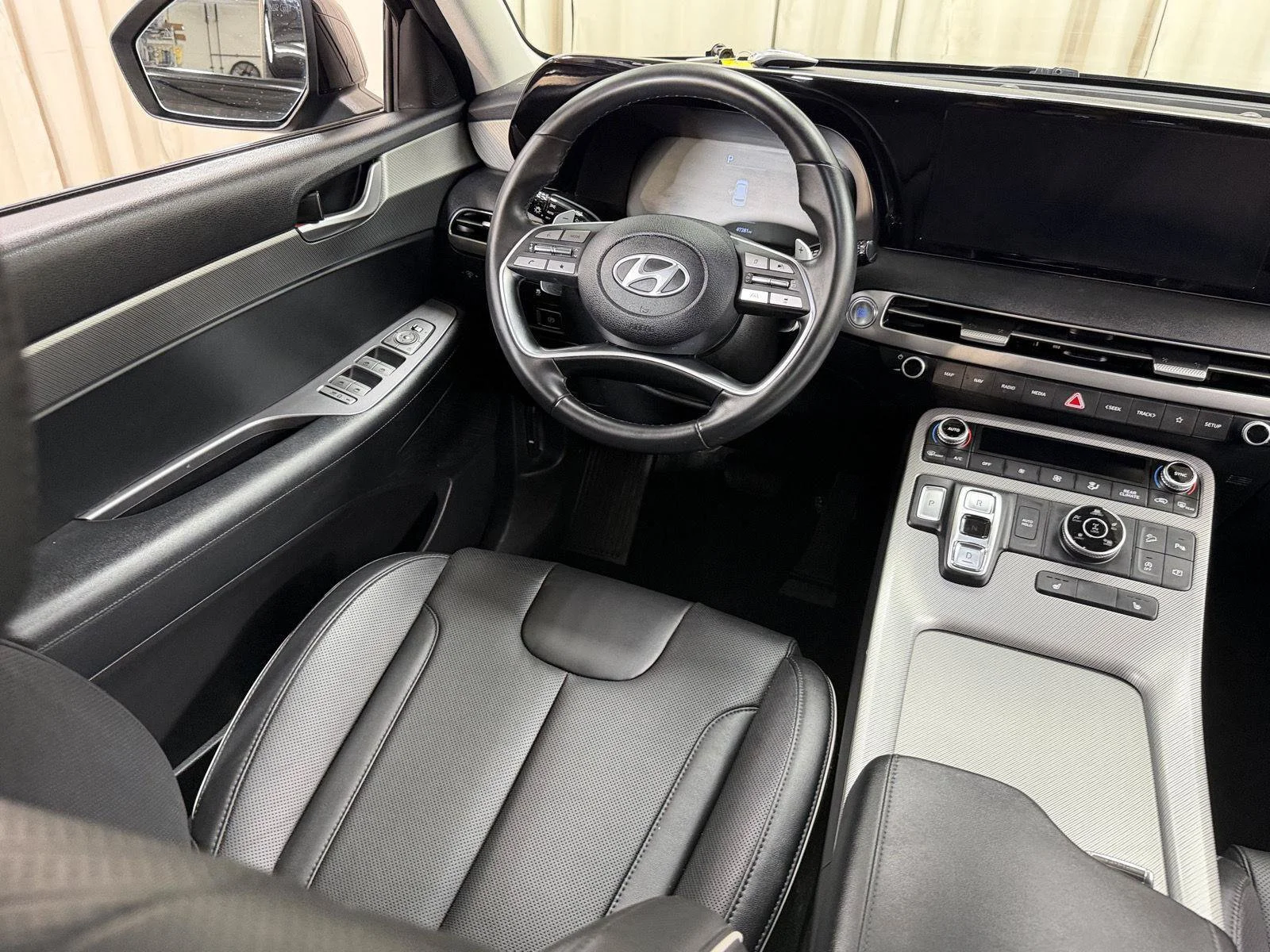 Used 2024 Black Hyundai XRT image 47