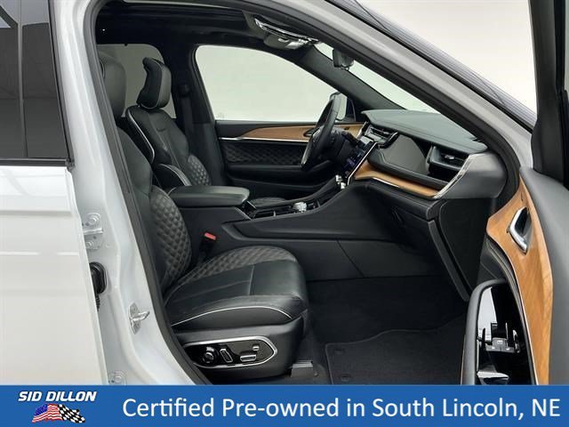 Used 2023 Bright White Clearcoat Jeep Summit Reserve image 26