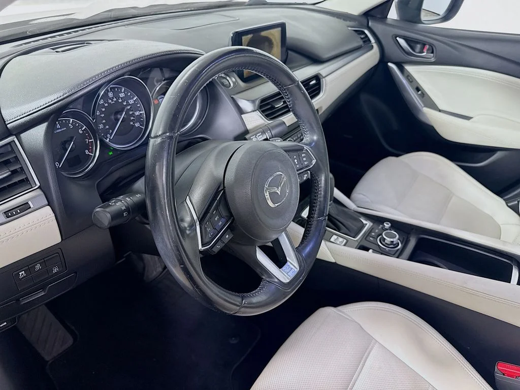 Used 2017 Titanium Flash Mica Mazda Grand Touring image 9