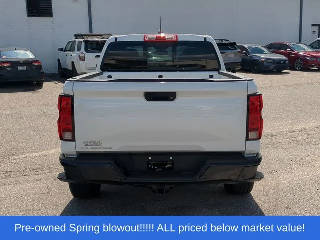 Used 2025 White Chevrolet Trail Boss image 12