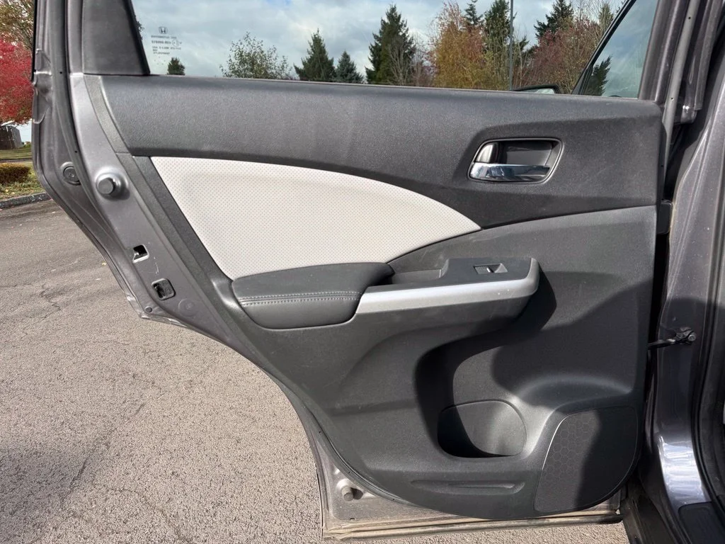 Used 2015 Modern Steel Metallic Honda EX-L image 20