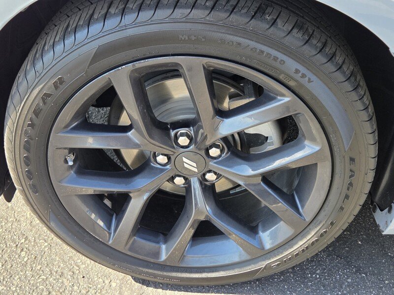 Used 2022 Gray Dodge SXT image 13