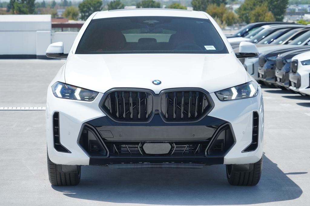 New 2027 Mineral White Metallic BMW xDrive40i image 2