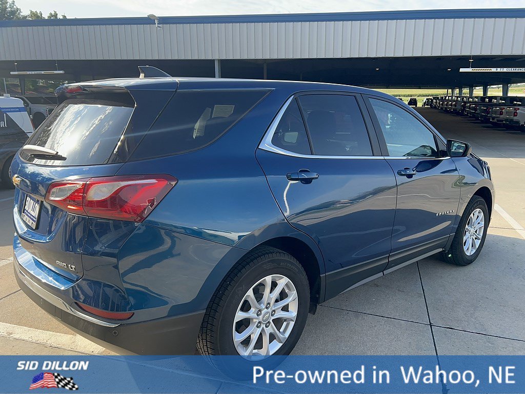Used 2021 Pacific Blue Metallic Chevrolet LT image 4