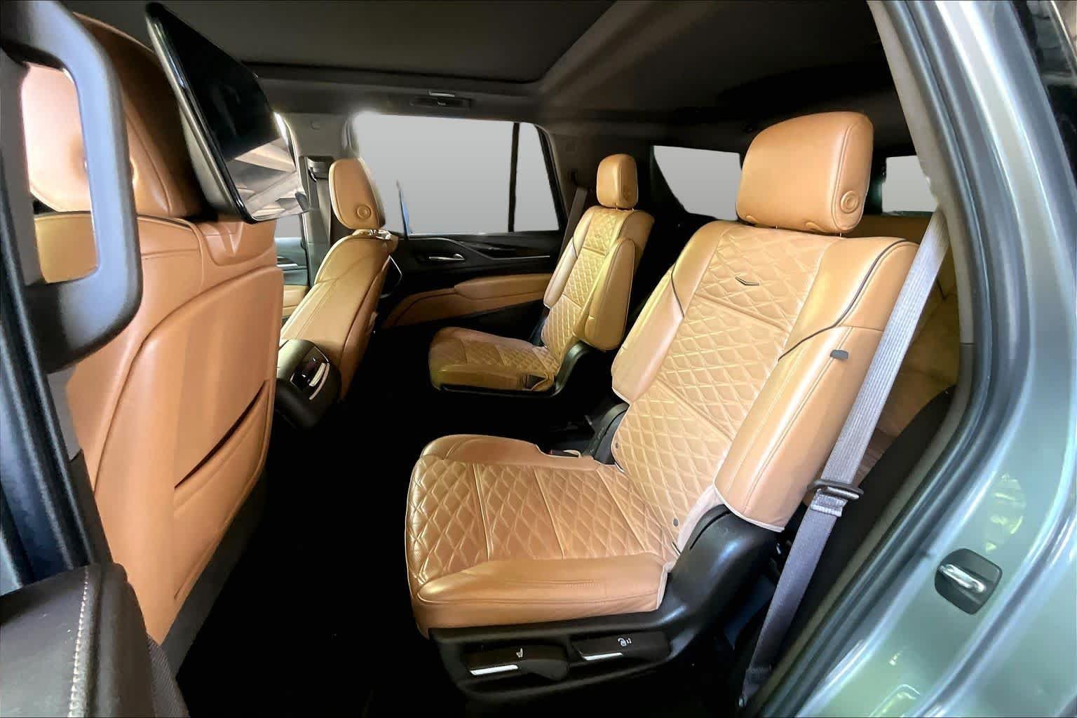 Used 2021 Satin Steel Metallic Cadillac Premium Luxury image 19