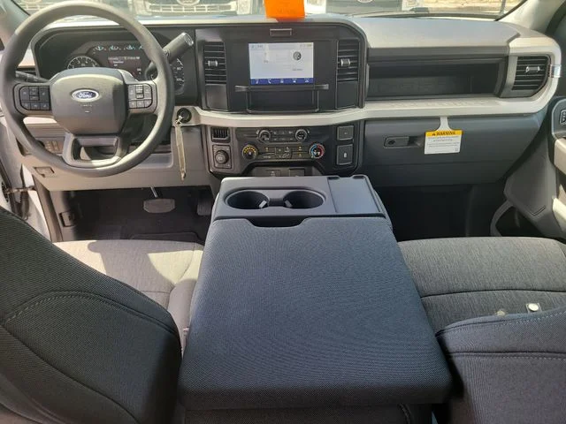 New 2026 Oxford White Ford XL image 13