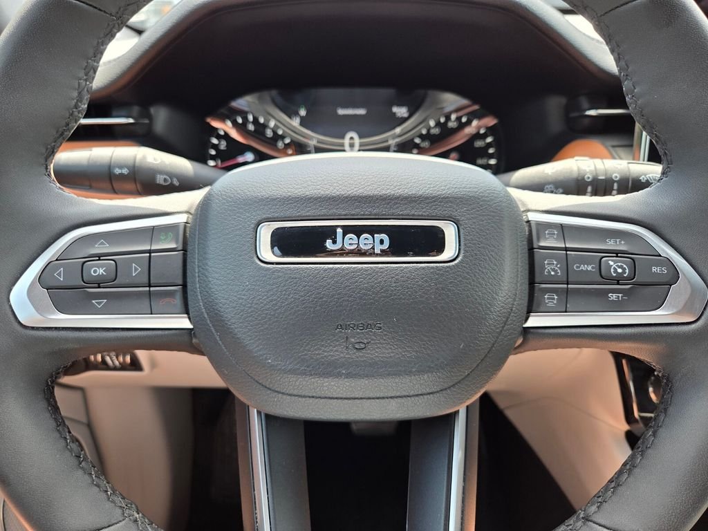 Certified Used 2024 White Jeep Limited image 33