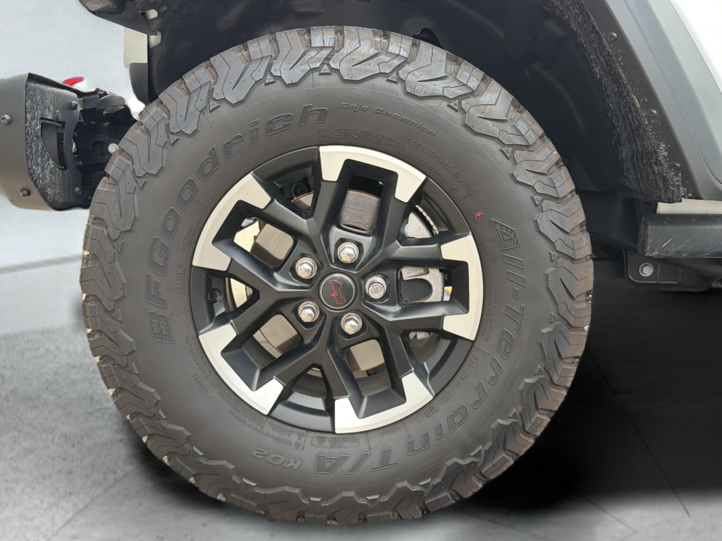 Used 2026 White Jeep Rubicon image 45