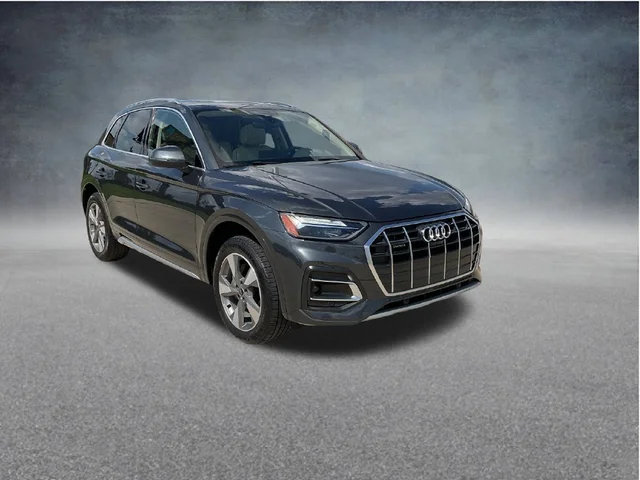 2023 Audi Q5 40 Premium Plus