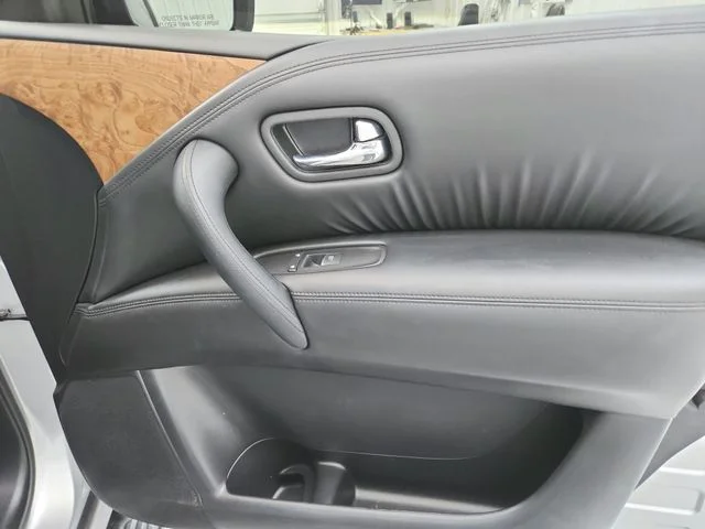 Used 2022 Silver Nissan SL image 50