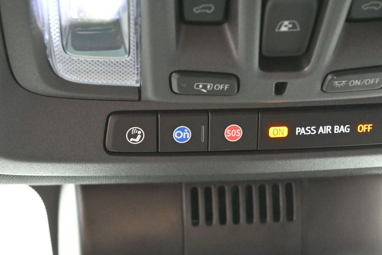 Used 2024 Onyx Black GMC AT4 image 29